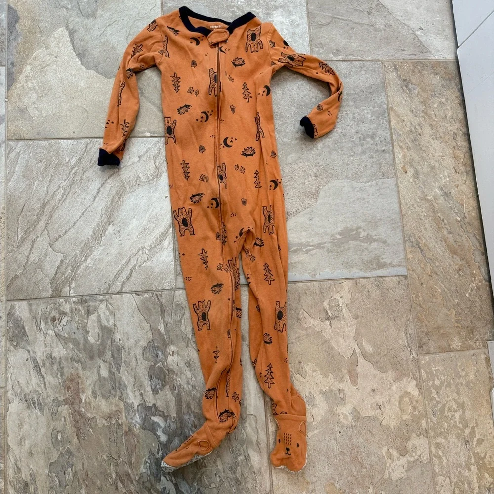 Carters footie PJ onesies 5T Set of 6 EUC - Picture 5 of 7